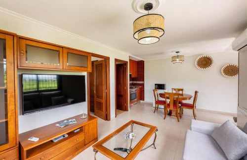 Arbo House | CASA LOS CEREZOS