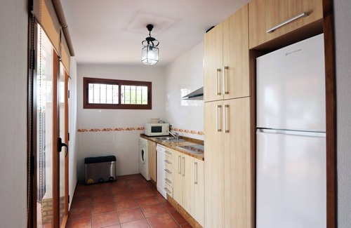 Conil de la Frontera House | Casa Los Pinos Torre Roche - Comfortable andalucian cortijo with fenced pool not far from the beach