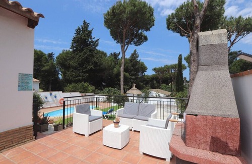 Conil de la Frontera House | Casa Los Pinos Torre Roche - Comfortable andalucian cortijo with fenced pool not far from the beach