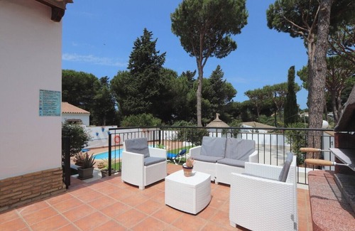 Conil de la Frontera House | Casa Los Pinos Torre Roche - Comfortable andalucian cortijo with fenced pool not far from the beach