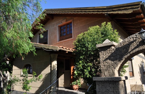Malpais de Guimar Cottage | Casa Ludwig in Finca Yphys with FREE WIFI
