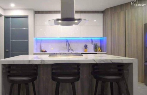 Colonia El Progreso Condo | CASA LUKAZ, OPULENCE, SECURITY & FUN