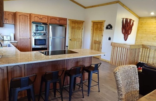 Long Valley Junction Cabin | Casa Luna - Bryce Cyn & Zion Nat'l Parks Homebase