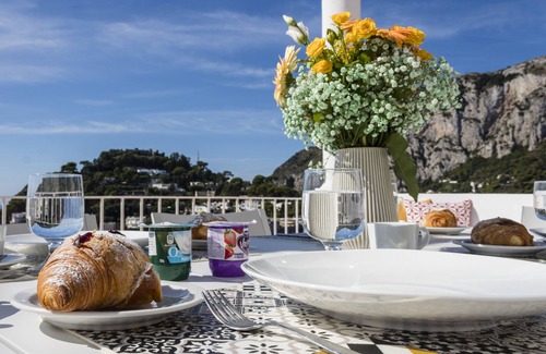 Tiberio Apartment | Casa Luna Caprese - Capri Center