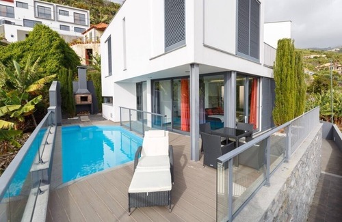 Calheta Villa | Casa Maciel com 3 Quartos, piscina e vista mar
