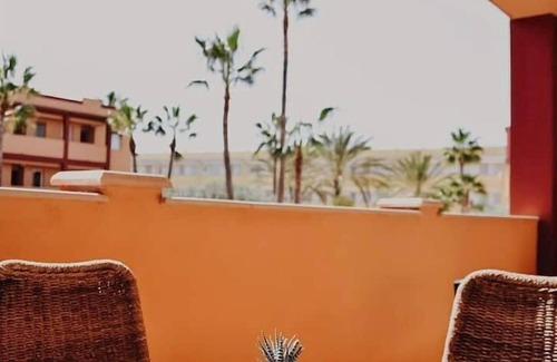 Parque Holandes Apartment | Casa Mahalo 2 bedrooms & pool near Corralejo Dunes