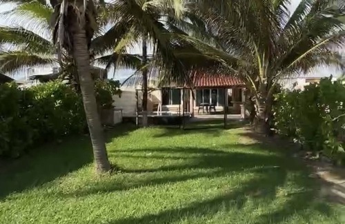 Ixtapa - Zihuatanejo House | Casa Mana: Playa Blanca beachfront home w/private pool and outdoor kitchen