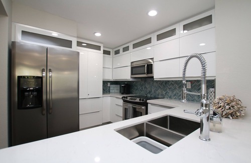 Rock Harbor House | CASA MAR OCEAN VIEW VOTED #1! 2 King Ensuites, Pools, Pickleball,Hot tubs,Tennis