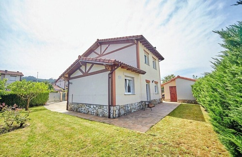 Voto House | Casa Margarita, mar y Montaña