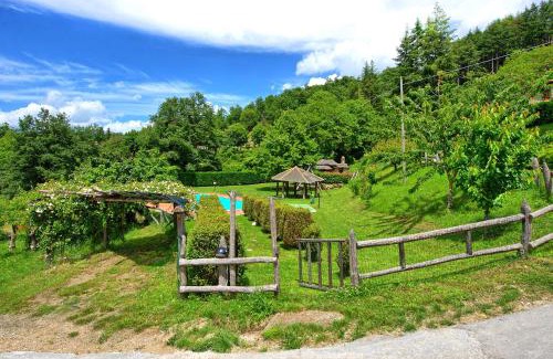 Pieve di Chio House | Casa Margherita 2 by PosarelliVillas