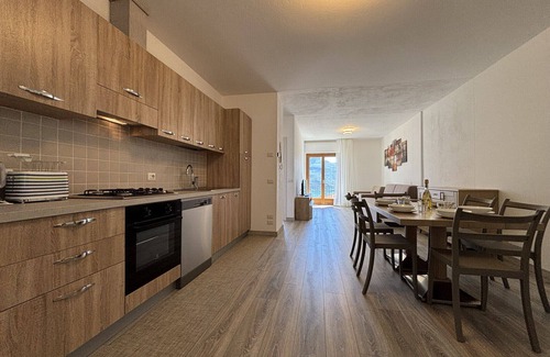 Stazzona Apartment | Casa Maria Lake View - Larihome A63