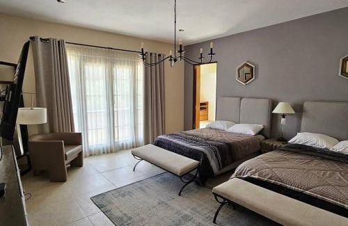 San Miguel de Allende House | Casa Marialba- ventanas golf