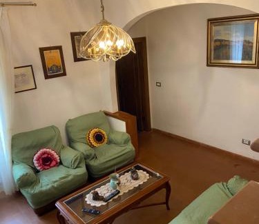 Fosdinovo Apartment | Casa Marina