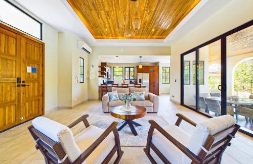 Brasilito House | Casa Mariposa-New Home-Near Beautiful Beaches