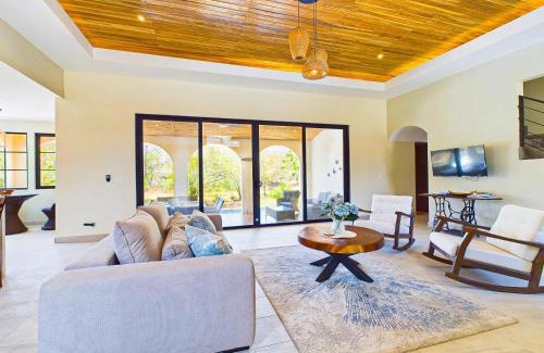 Brasilito House | Casa Mariposa-New Home-Near Beautiful Beaches