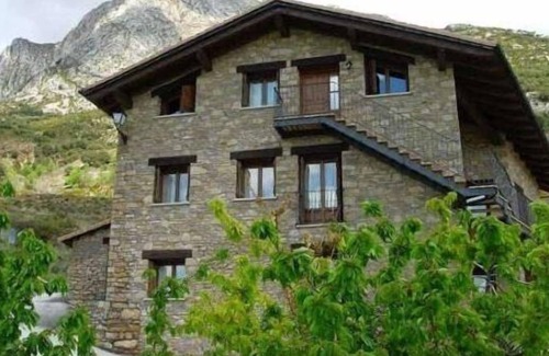 Valle de Lierp Other | Casa Marquet for 6 people