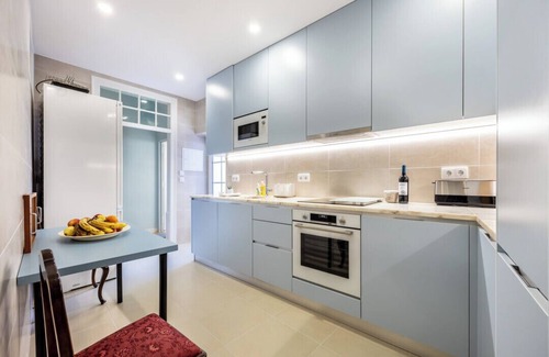 Lagos City Center Apartment | Casa Matias - Stylish 4BR Apartment Lagos Old Town