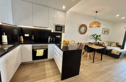 Los Balcones Apartment | Casa Mia Torrevieja | Modern Ground Floor Apartment with 2 Pools & Jacuzzi
