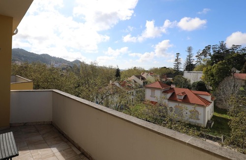 Sintra Apartment | Casa Miha - Two Bedroom Apartment, Sleeps 4