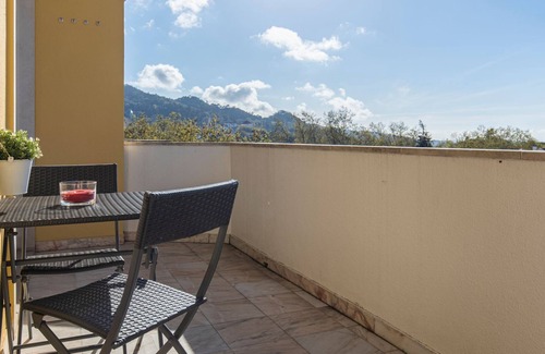 Sintra Apartment | Casa Miha - Two Bedroom Apartment, Sleeps 4