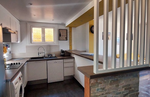 Saint-Roman House | Casa Milesa House: SPA, quiet, 12 min from the sea, private parking