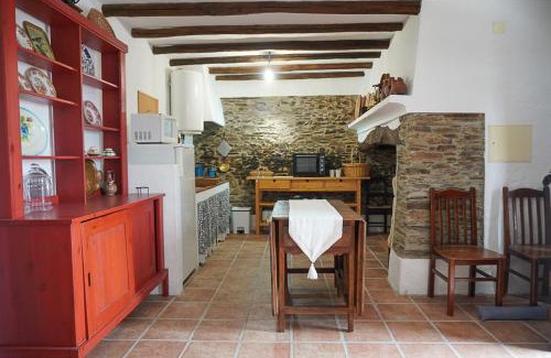 Montes Juntos House | Casa Mira