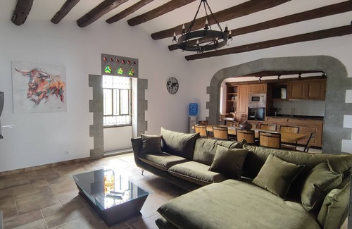 Tordera House | Casa Mirador para 9 personas cerca de la Costa Brava