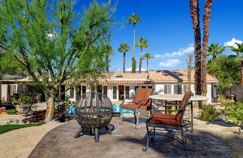 Magnesia Falls Cove House | Casa Mirage Resort Pool and Spa