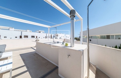 Torrevieja Apartment | Casa Mirasal - Ground flour - Roof terrace - By OYOOSTAYS