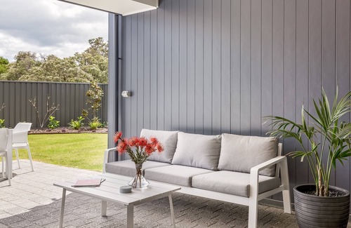 Dunsborough House | Casa Mosé - Your Dunsborough Oasis