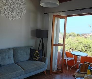 Mancora Hotel | Casa Naranja