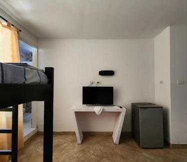 Tolu House | Casa Navarro Hostal - Junto al Mar