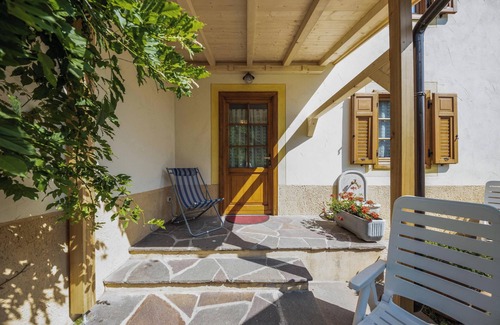 Castello-Molina di Fiemme Apartment | Casa Nicole Studio Apartment with Mountain View, Wi-Fi, and Garden