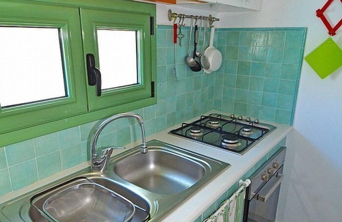 Marina San Gregorio House | Casa Nima: A welcoming independent house situated at a short distance from the beach, with Free WI-FI.