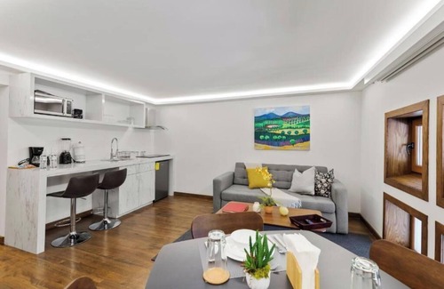 Barra Vieja Apartment | Casa Niza Suites