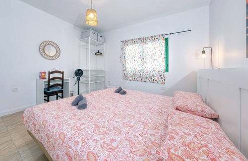 Tinajo Bed & Breakfast | Casa NoPasaNada: habitación La Gomera con baño privado exterior