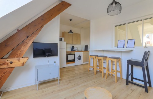 Arras Apartment | Casa Nostra- Superb apartment in the back of the station
