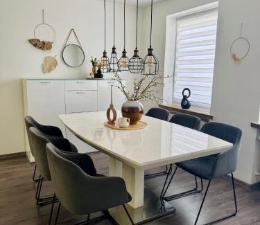 Herford House | "Casa Nova - Garden Retreat Herford" ruhiges Townhouse mit Garten & Stil nahe Messe Bad Salzuflen