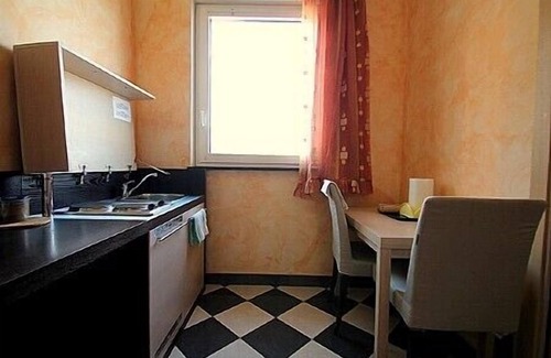 La Spezia House | Casa Nuria A: A modern and graceful studio apartment which faces the sun and the sea, with Free WI-FI.