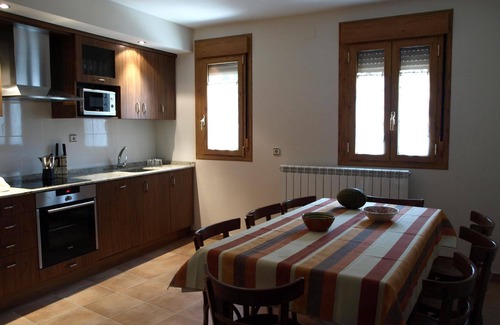 Mediano House | Casa O Trujar