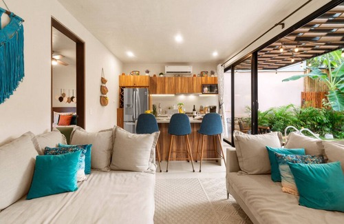 Tulum Villa | Casa Ohana~3BR w/Private Pool & Rooftop Jacuzzi, Gym, WiFi, & 5km to Beach