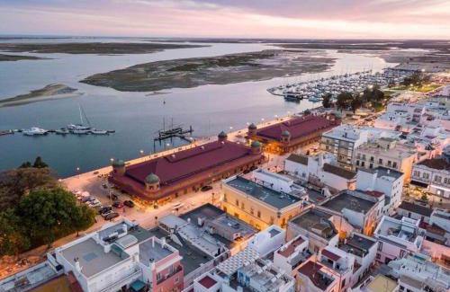 Olhao House | Casa Paixanita - jacuzzi & terrace downtown Olhao