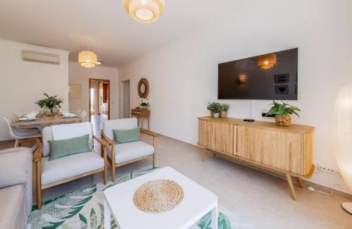 Porto de Mos Apartment | Casa Palmeira