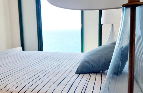 Coveta Fuma Cabin | Casa Paraiso Acantilado1