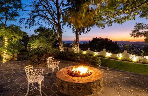Zona Centro Villa | Casa Pedro Vargas, 6BR Estate with Hot Tub & Modern Comforts