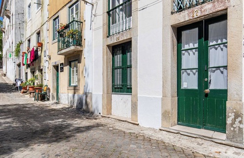 Sintra Apartment | Casa Pendôa 11 | Twin Room | Self Check-in Online