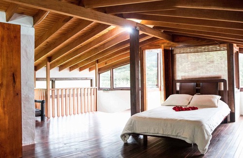 La Calera Hotel | Casa Pernia