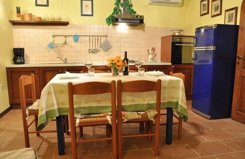 Castagneto Carducci House | Casa Pesco