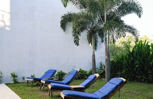 Emiliano Zapata House | Casa Pijiji- Unique industrial style home in Puerto escondido