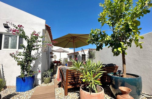 Ferragudo House | Casa Pirilampo in the heart of Ferragudo, 450m from the beach Pet friendly
